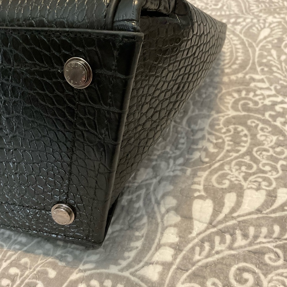 EUC Henri Bendel Tote - Picture 7 of 16